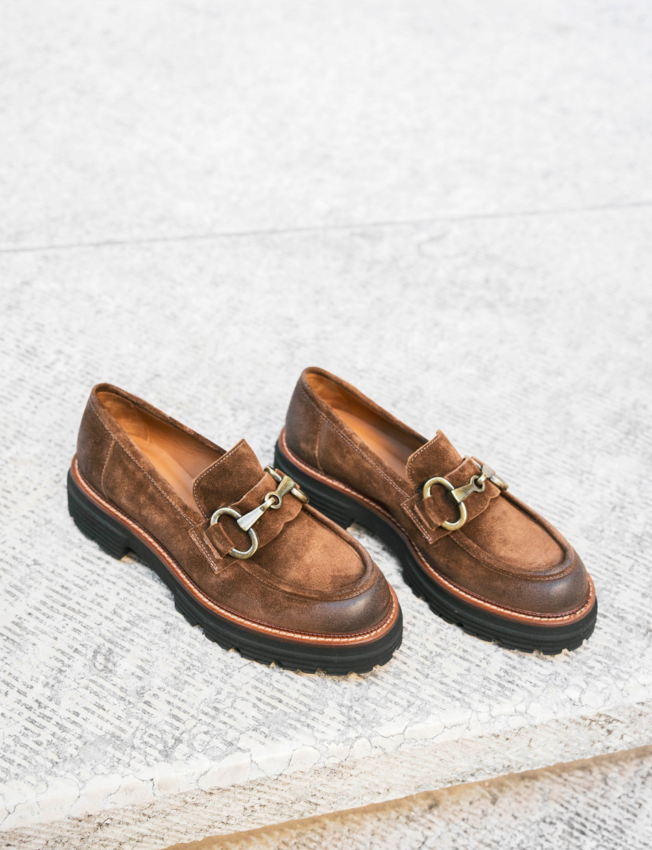 Mocasines tacón 2 cm marrón ante