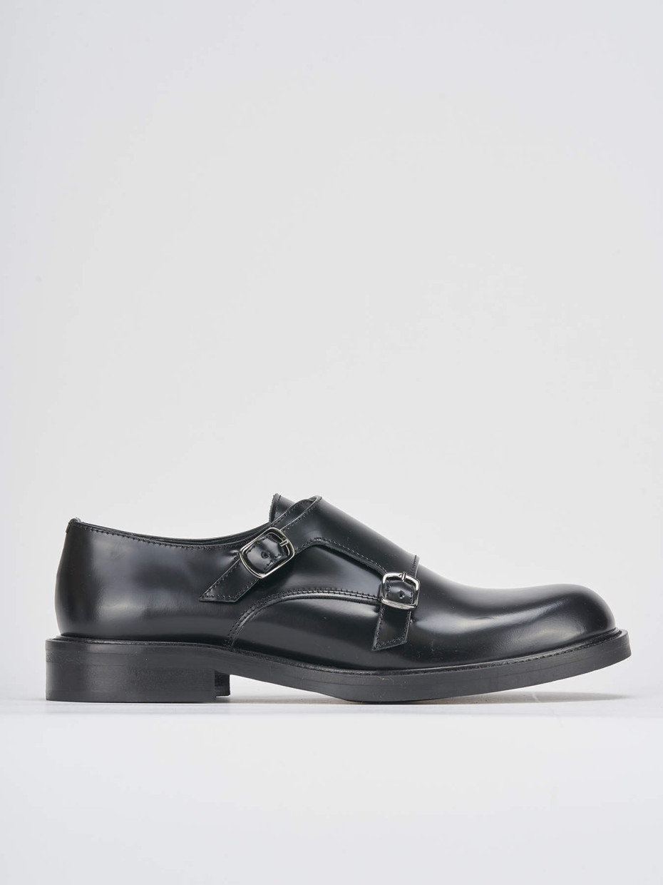 Lace-up shoes heel 2 cm black leather