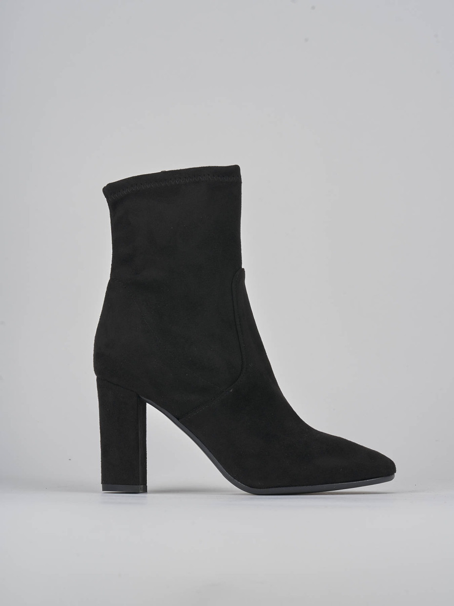 Stivaletti tacco 9cm camoscio nero