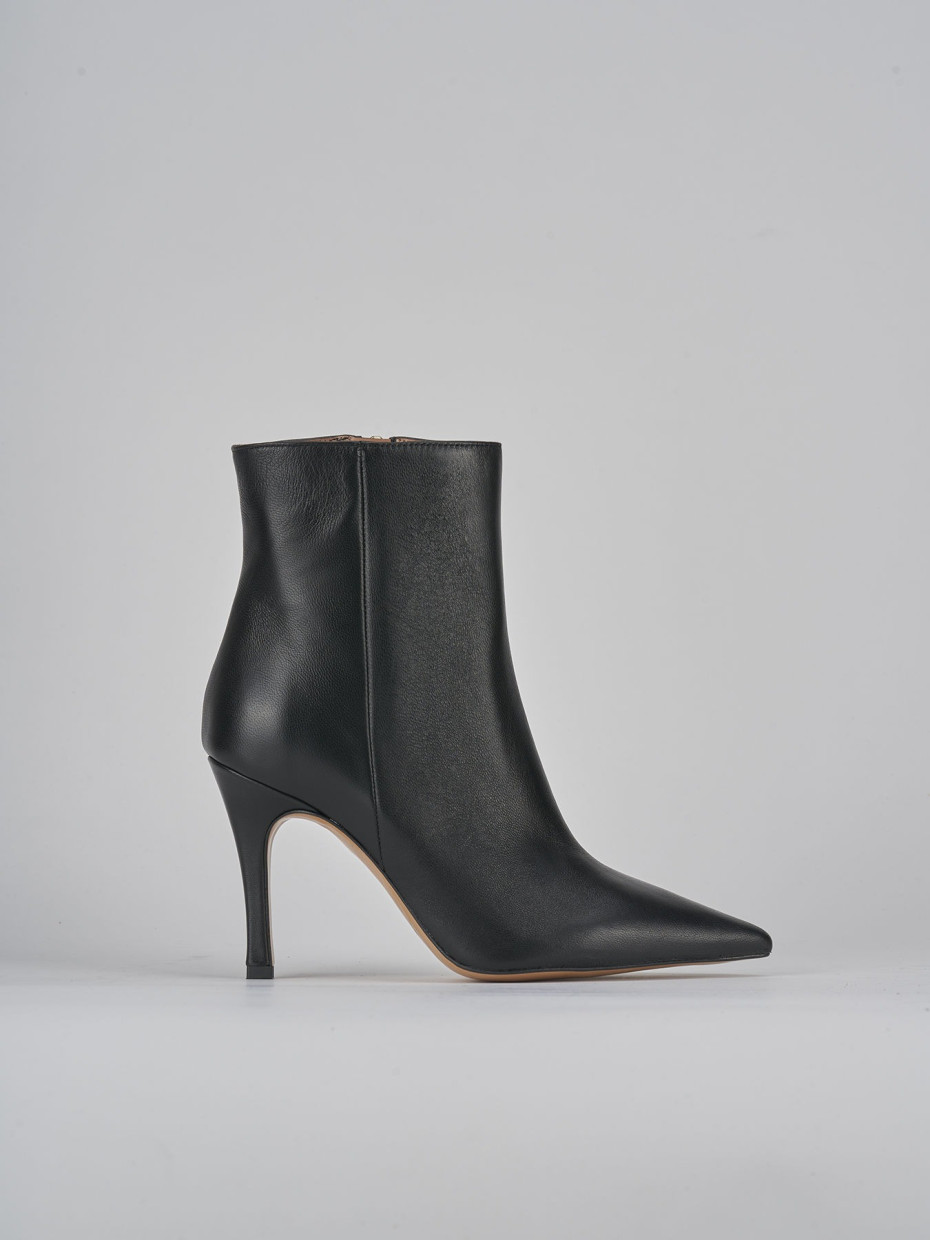 Stivaletti tacco 9cm pelle nero
