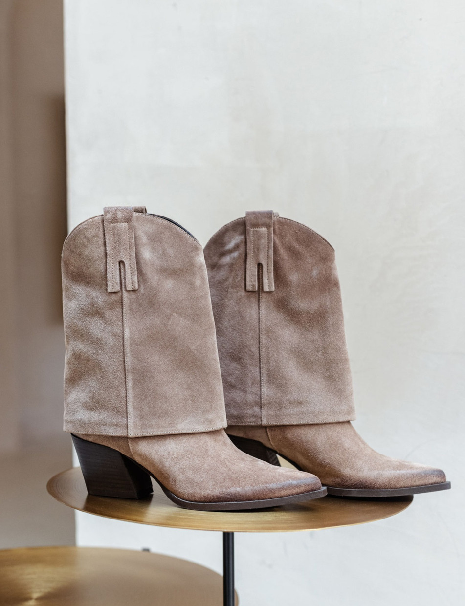High heel ankle boots heel 6 cm beige suede