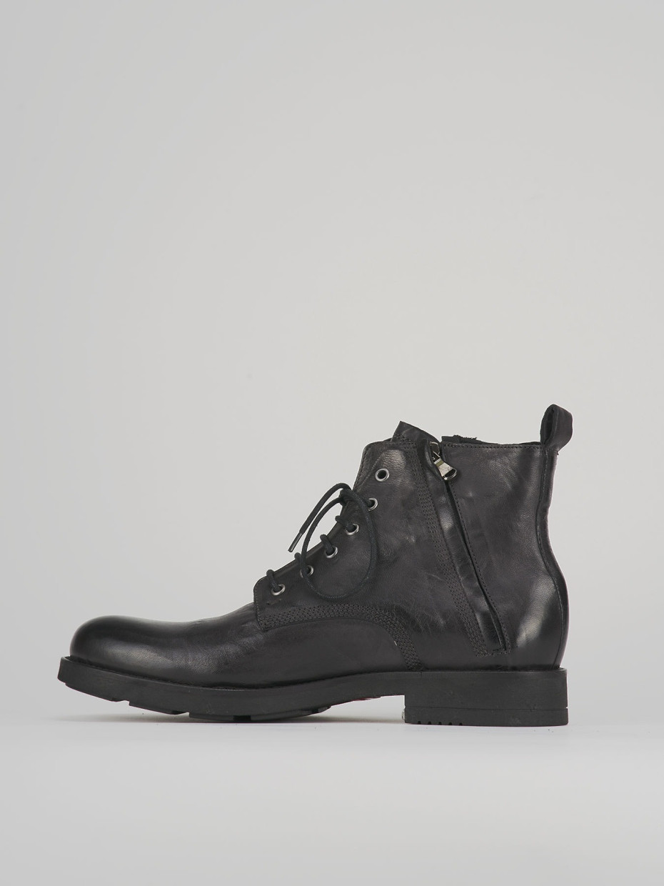 Botas militares gris cuero