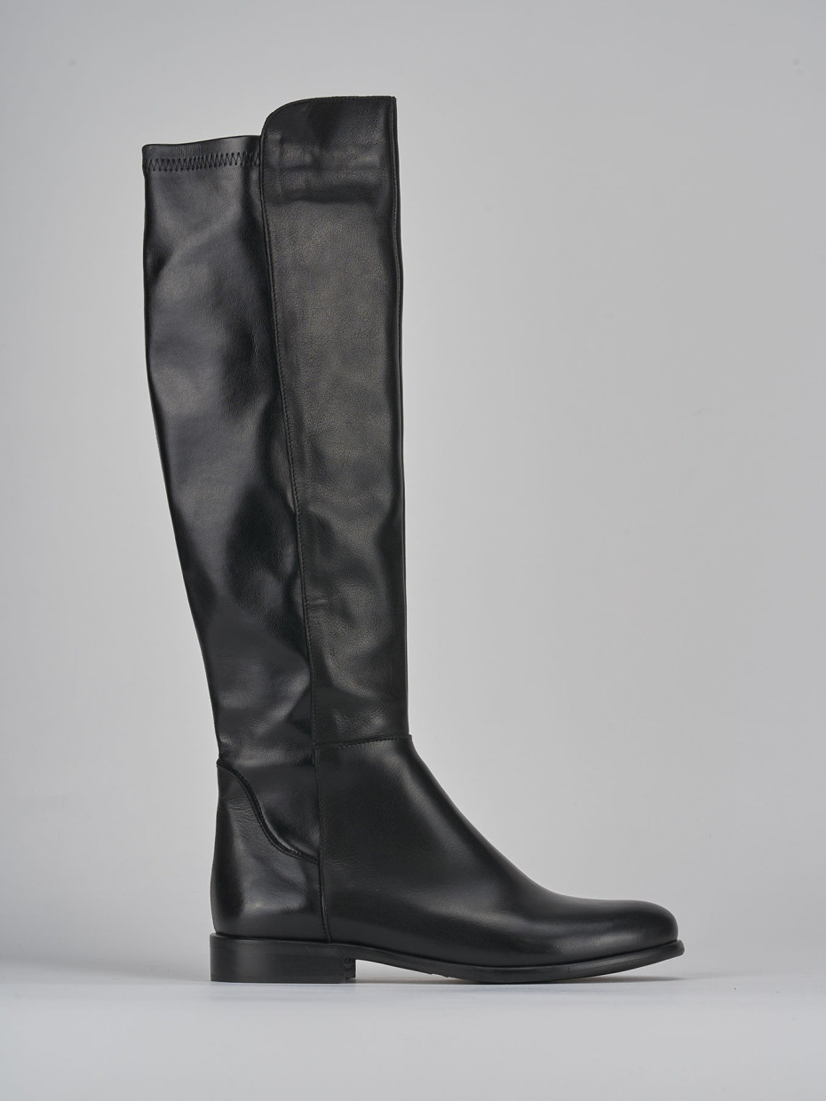 Botas de tacón bajo tacón 2 cm negro cuero