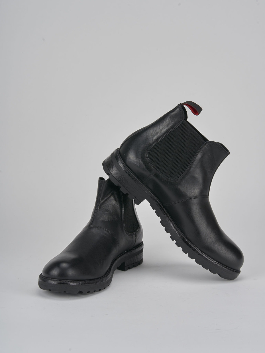 Botines negro cuero