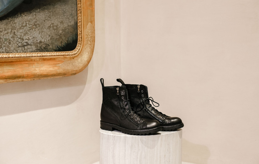 Botas militares negro cuero