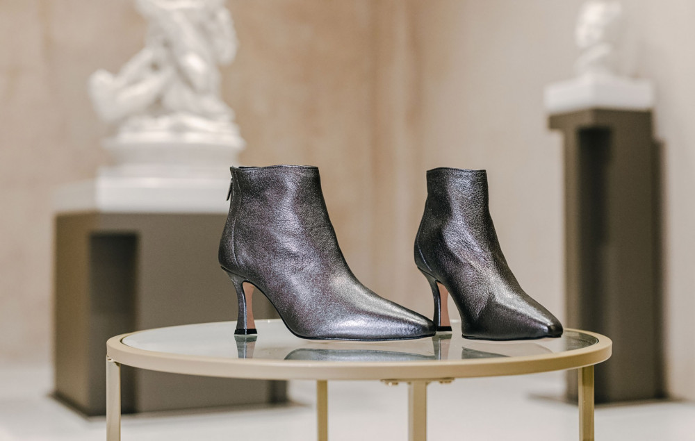 High heel ankle boots heel 7 cm grey leather
