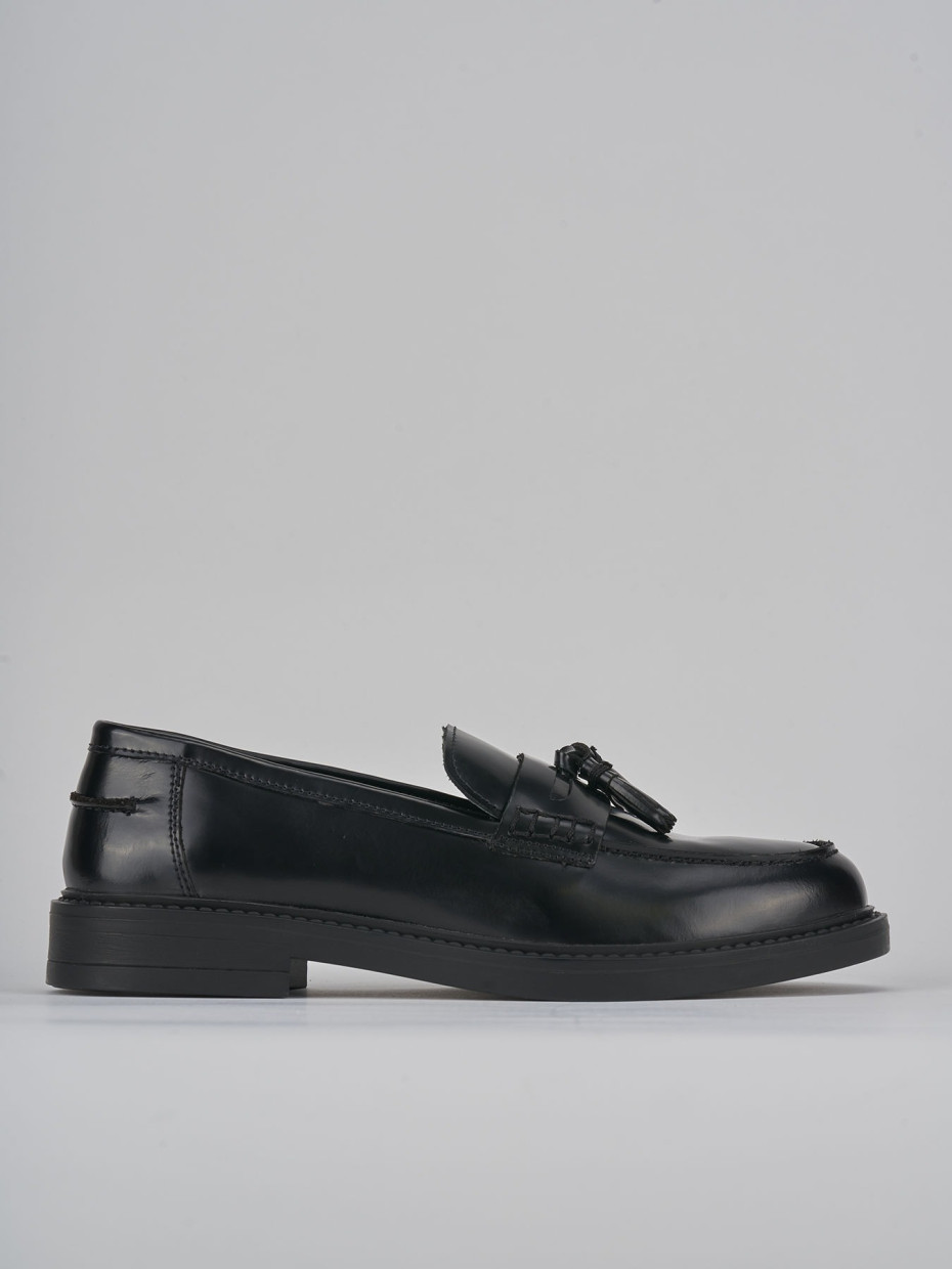 Loafers heel 1 cm black leather