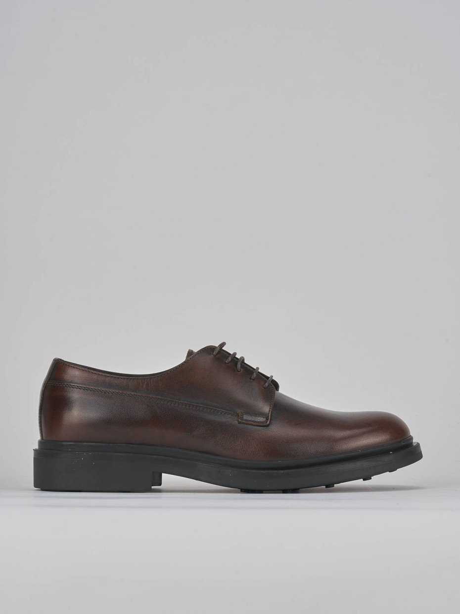 Zapatos de cordones marrón oscuro cuero