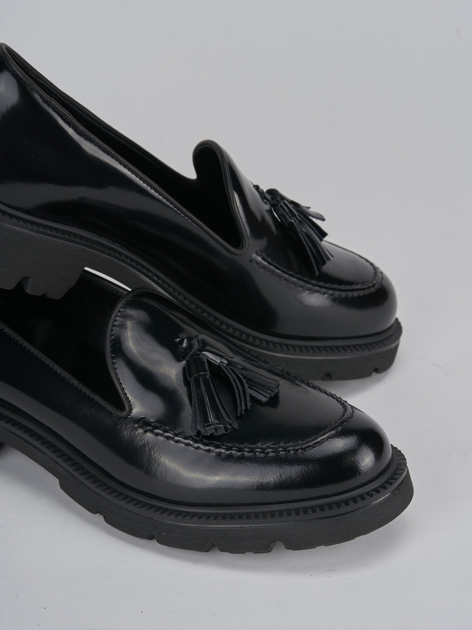 Mocasines tacón 2 cm negro cuero