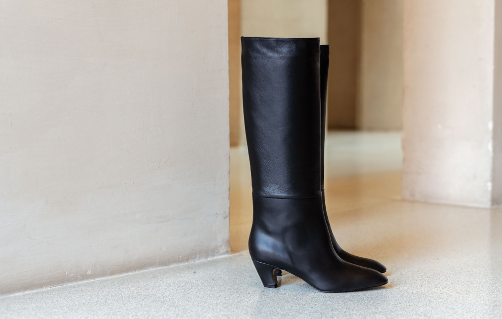 Botas de tacón alto tacón 5 cm negro cuero