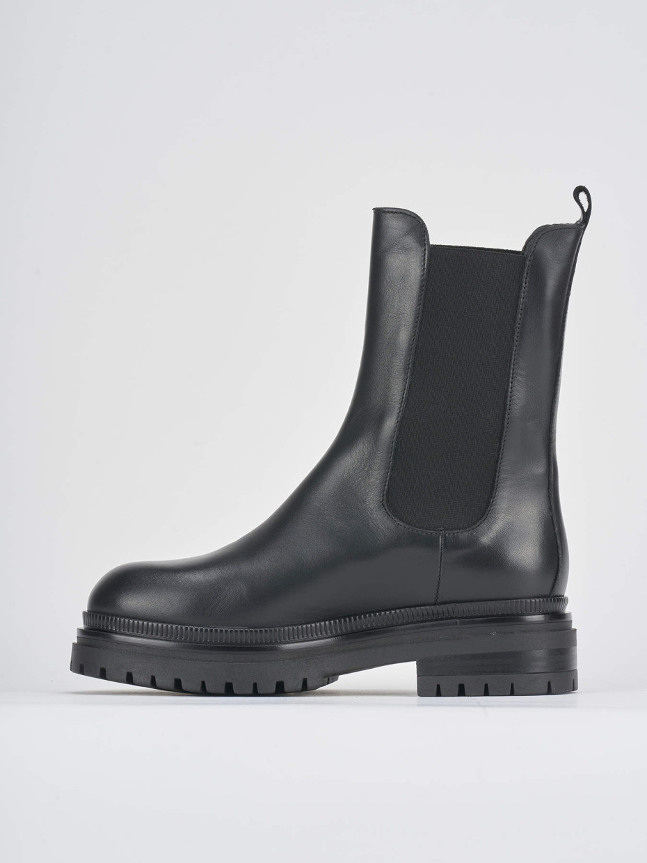 Botines de tacón bajo tacón 3 cm negro cuero