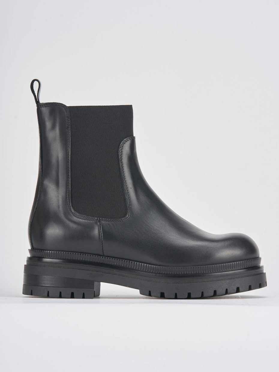Botines de tacón bajo tacón 3 cm negro cuero