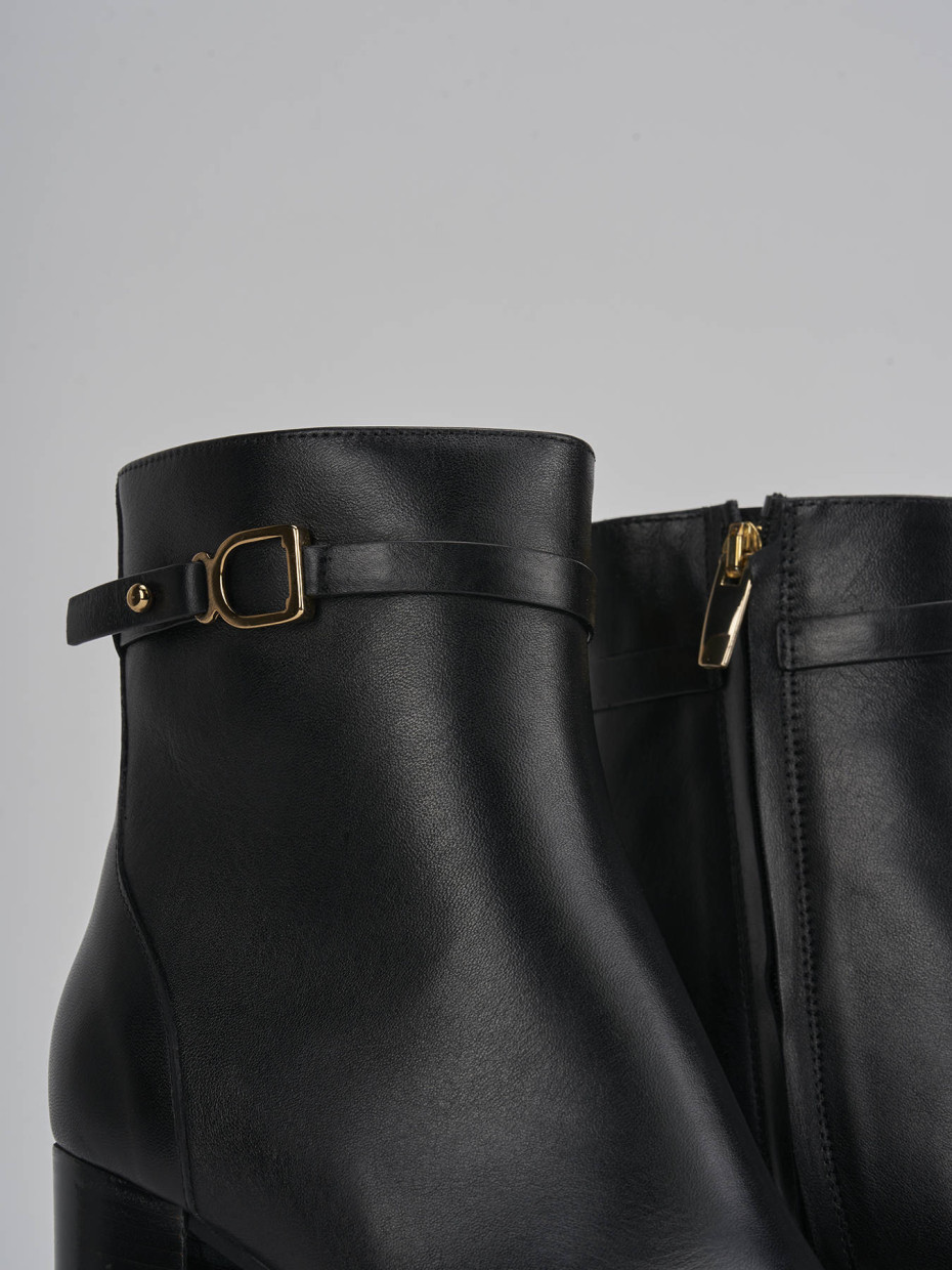 High heel ankle boots heel 10 cm black leather