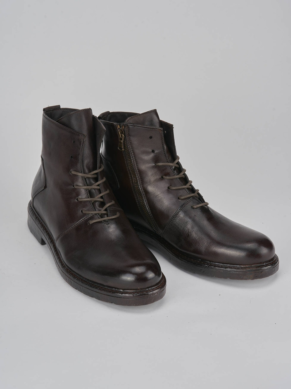 Botas militares marrón oscuro cuero