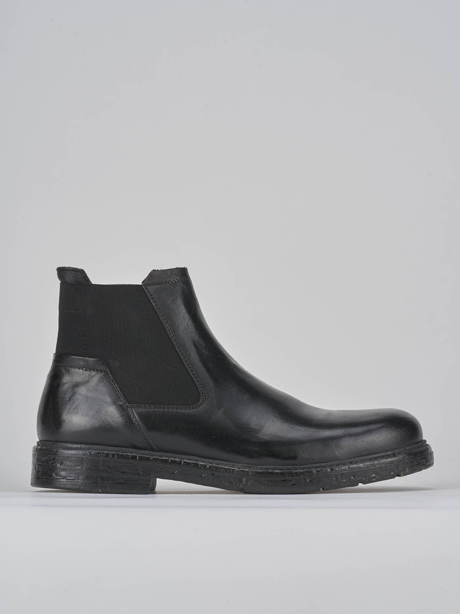 Botines negro cuero