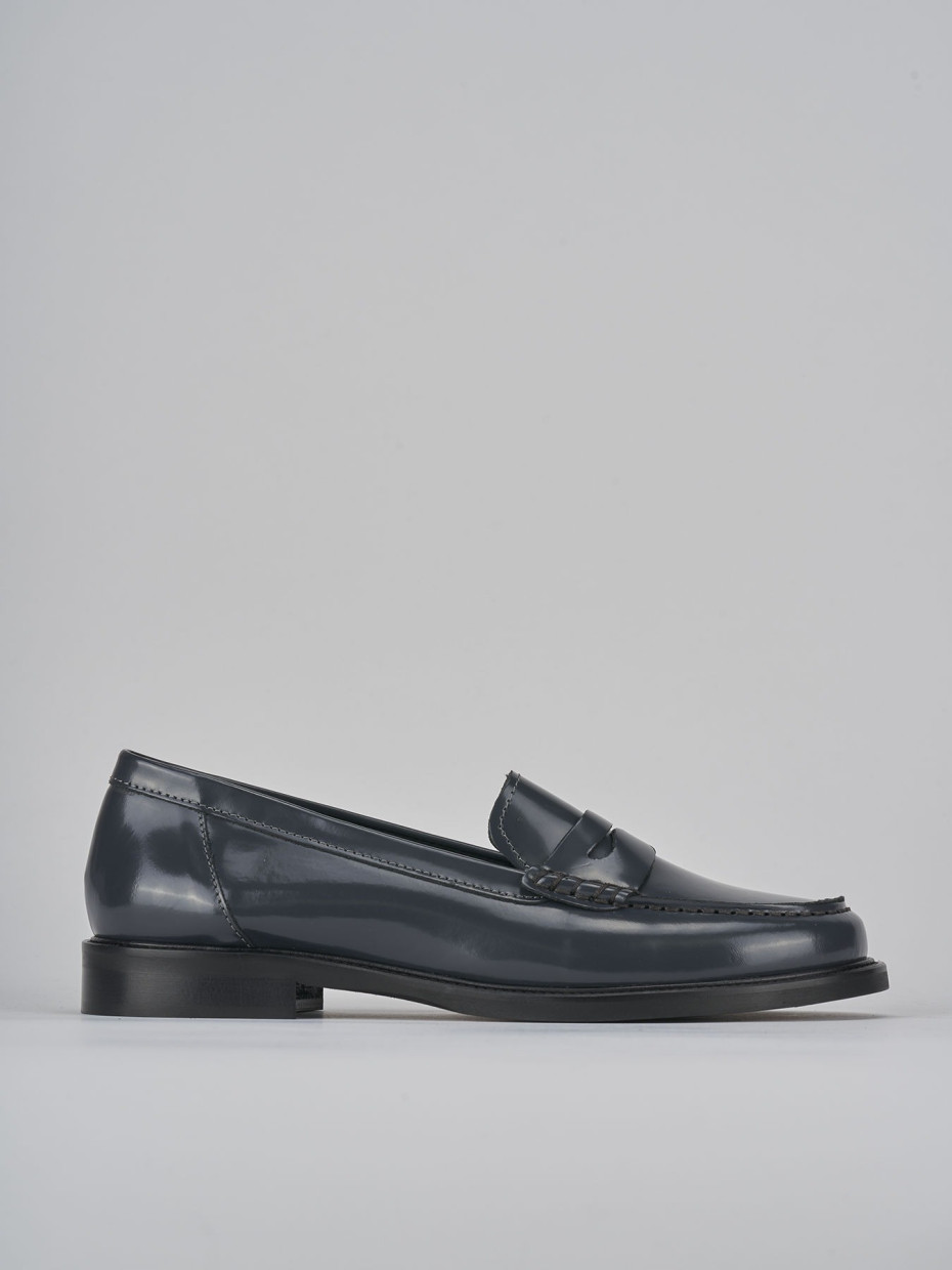 Mocasines tacón 2 cm gris cuero