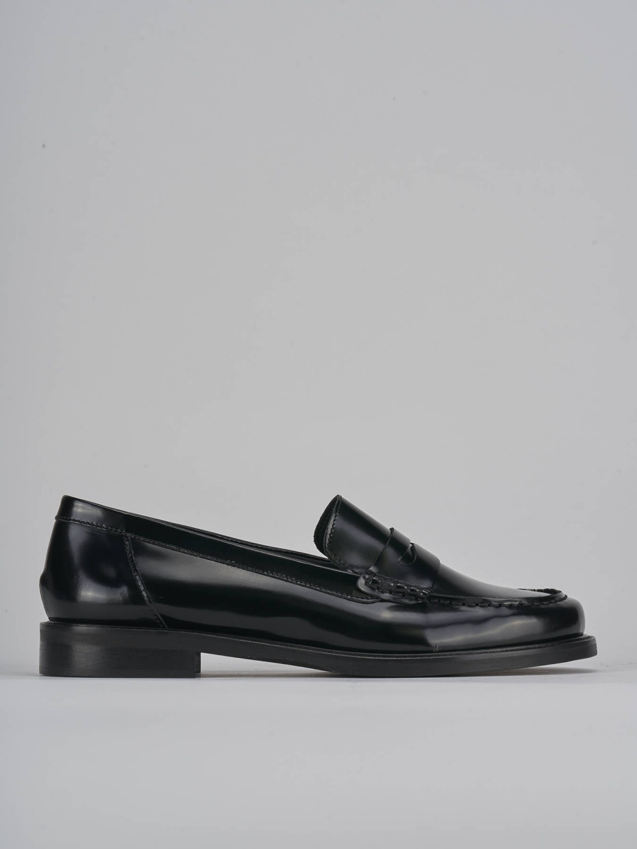 Mocasines tacón 2 cm negro cuero