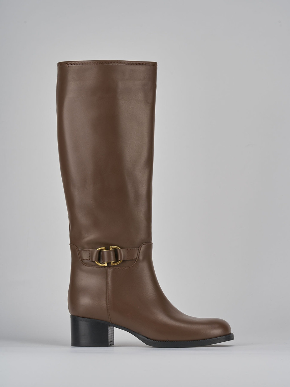 Botas de tacón bajo tacón 4 cm marrón cuero