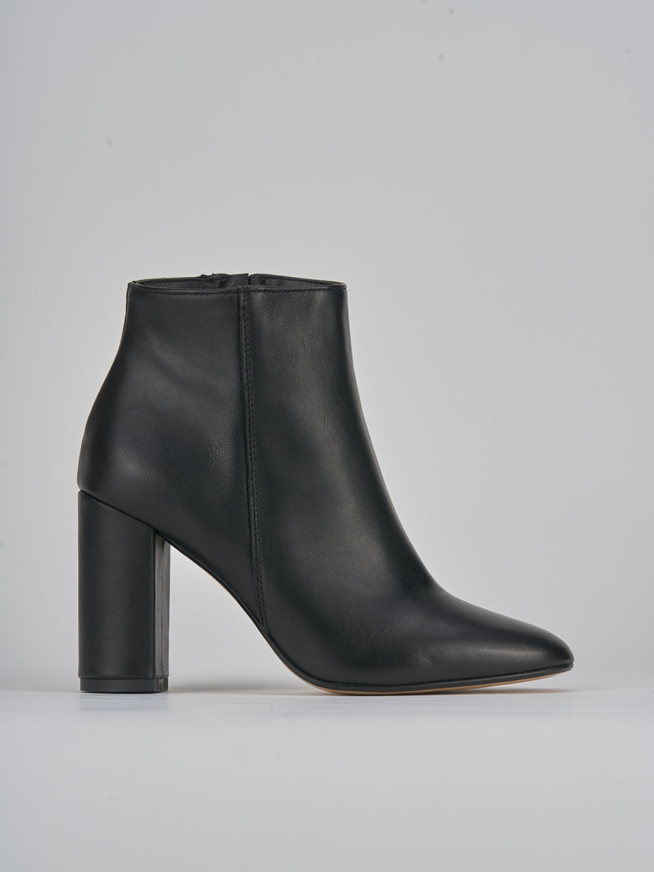 Botines de tacón alto tacón 9 cm negro cuero