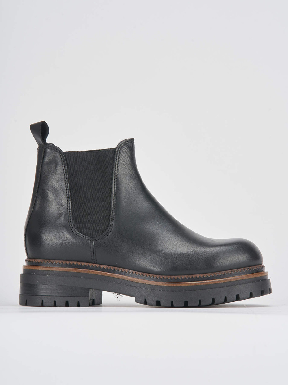 Botines de tacón bajo tacón 2 cm negro cuero
