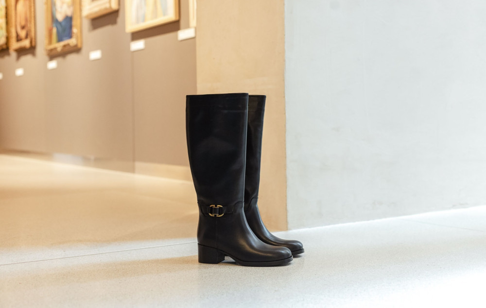 Botas de tacón bajo tacón 4 cm negro cuero
