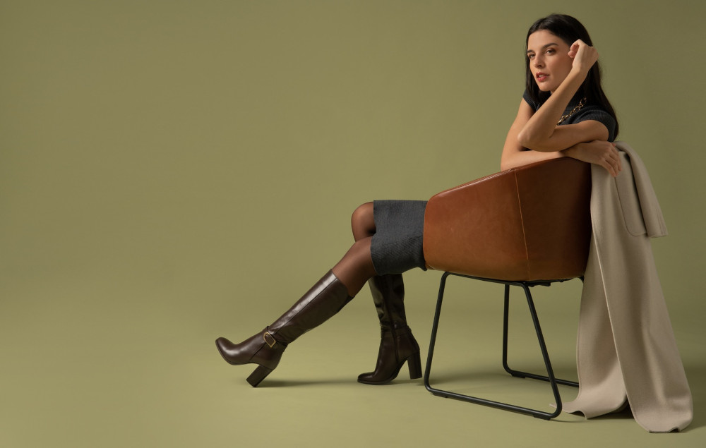 Botas de tacón alto tacón 8 cm marrón oscuro cuero