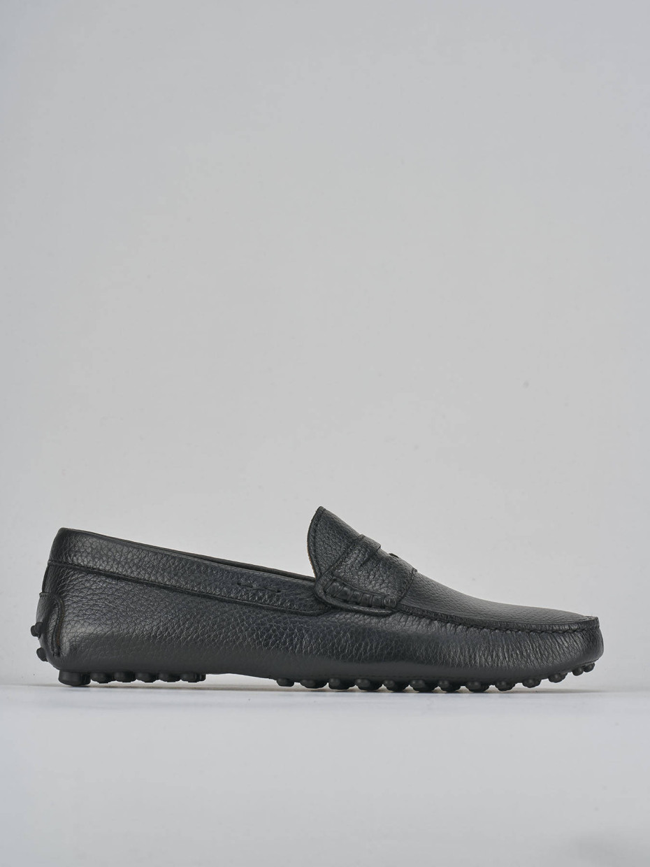 Mocasines negro cuero