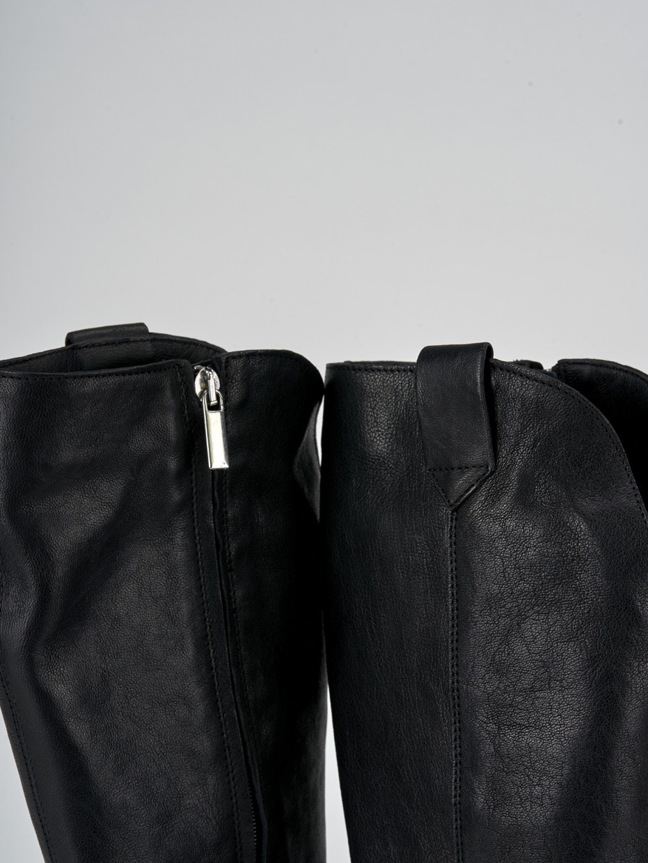 High heel boots heel 7 cm black leather