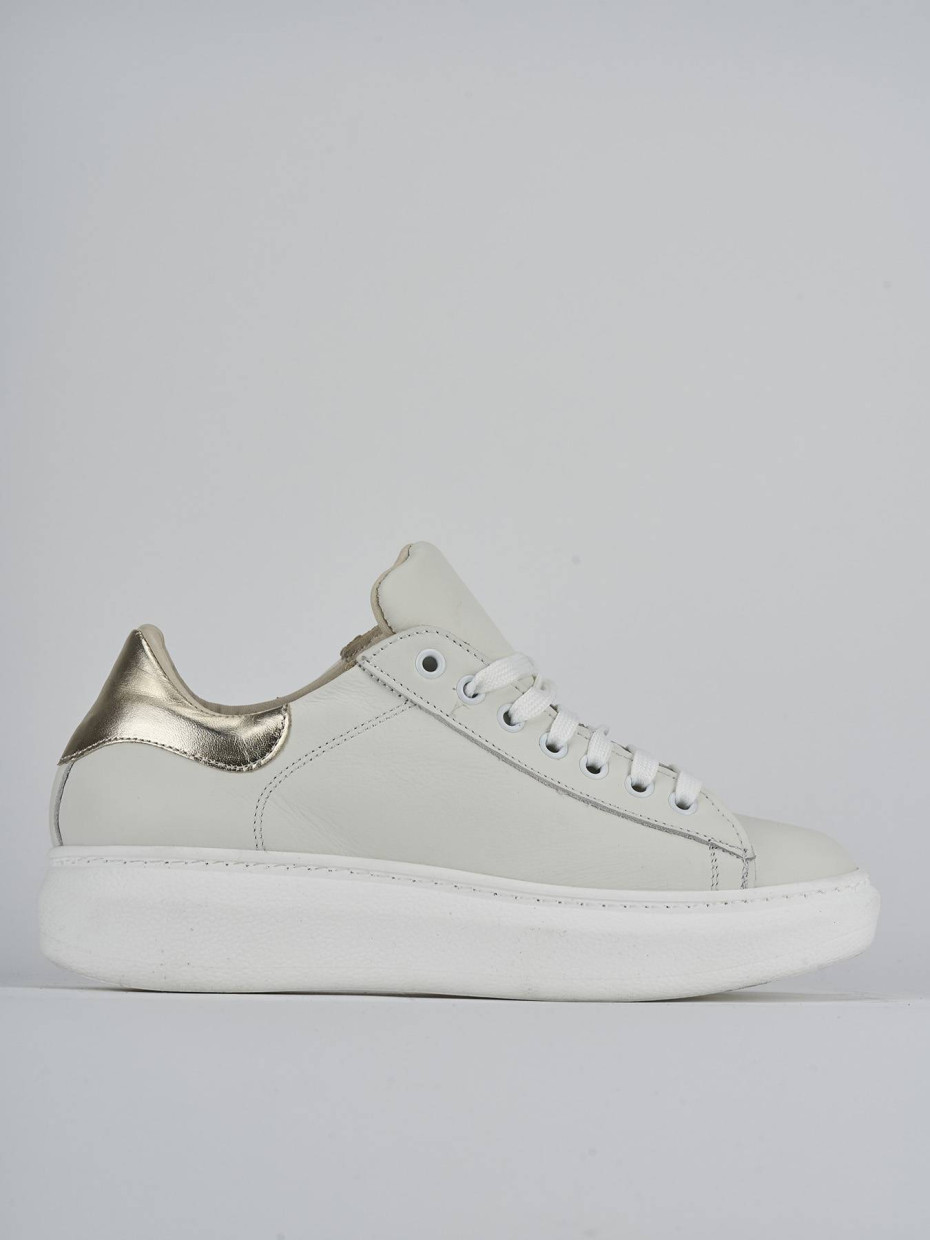 Zapatillas deportivas blanco cuero