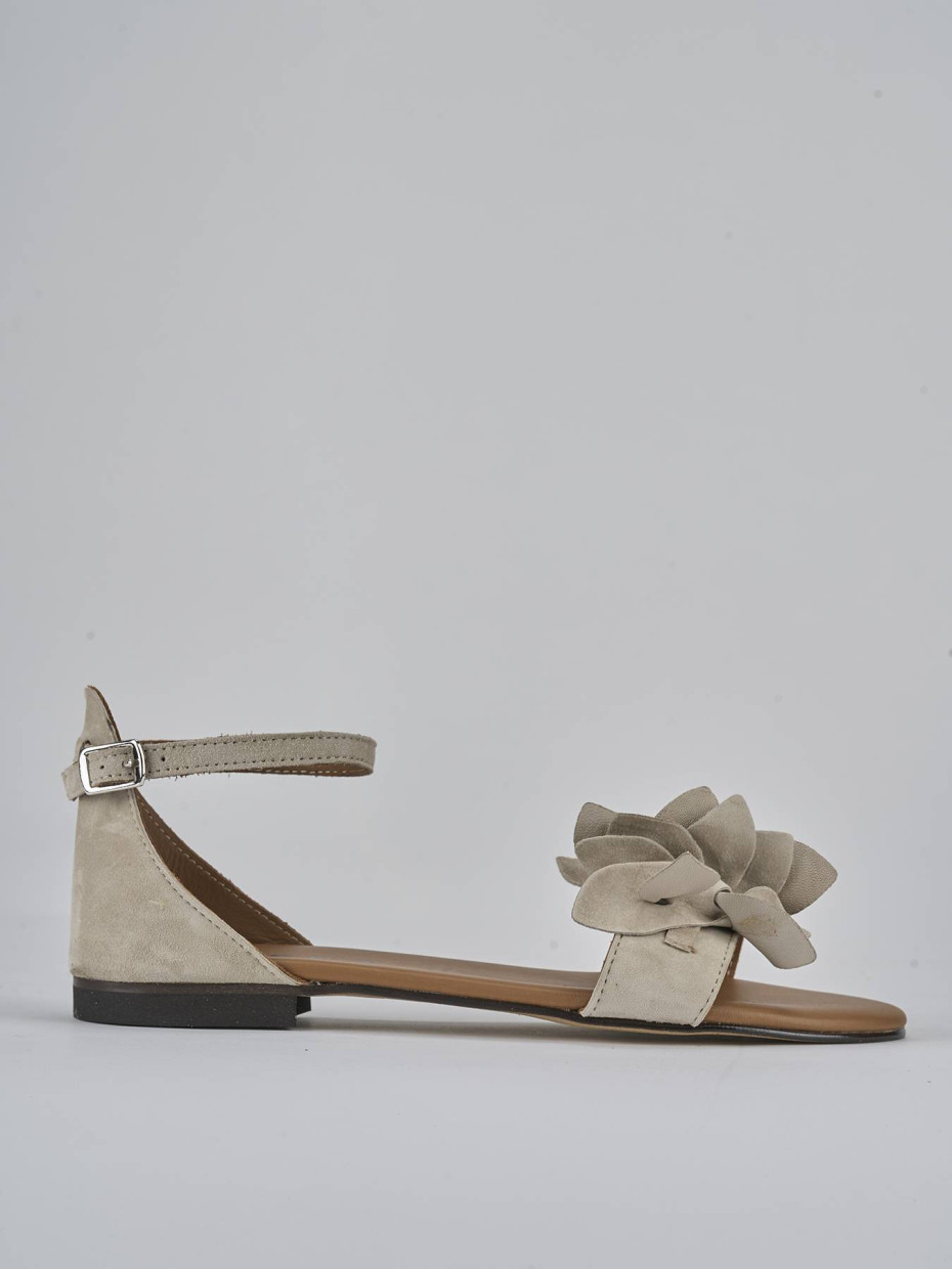 Sandalias de tacón bajo tacón 1 cm beis ante