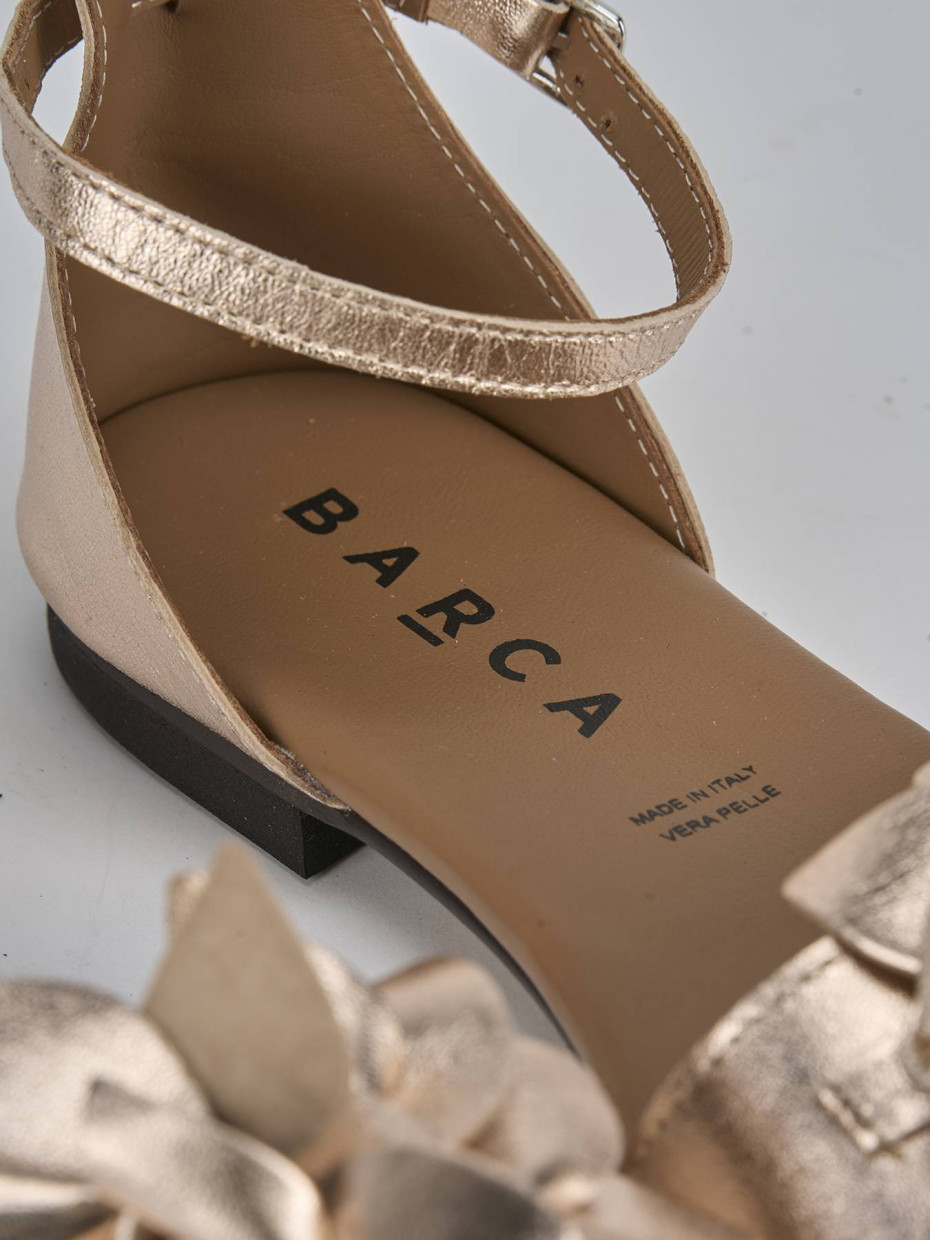 Sandalias de tacón bajo tacón 1 cm rosa laminado