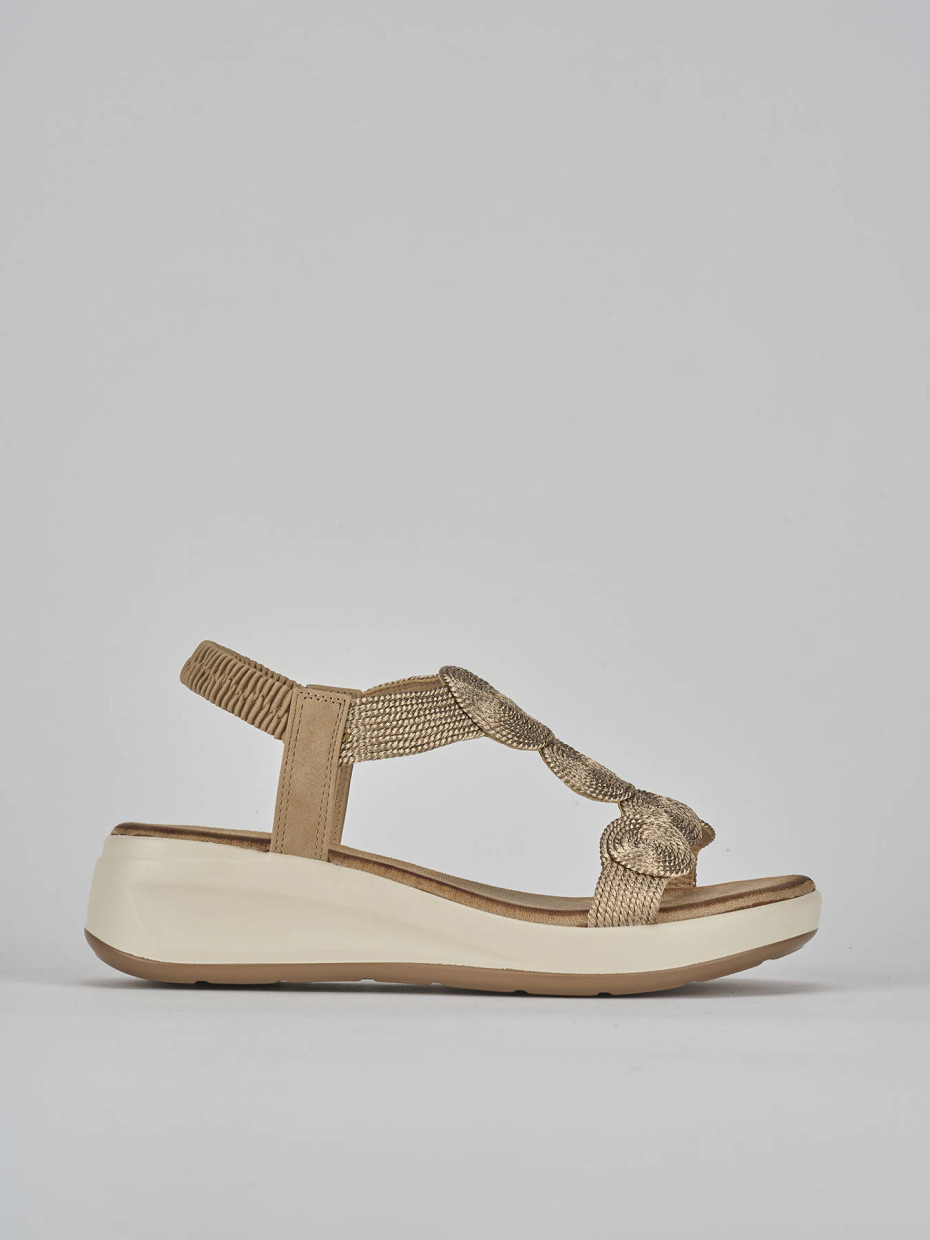 Wedge heels heel 4 cm gold leather