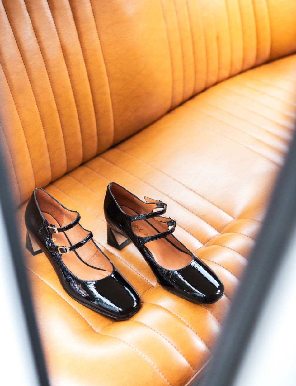 Zapatos de salón tacón 5 cm negro cuero