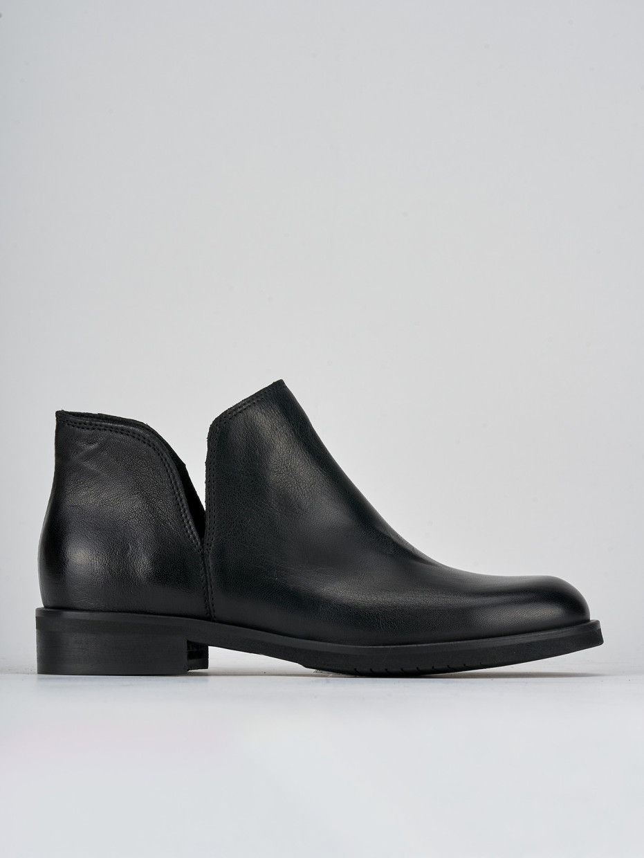 Botines de tacón bajo tacón 2 cm negro cuero