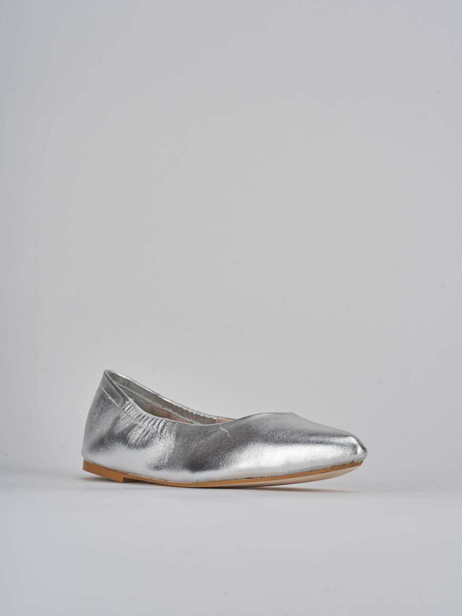 Flat shoes heel 1 cm silver laminated