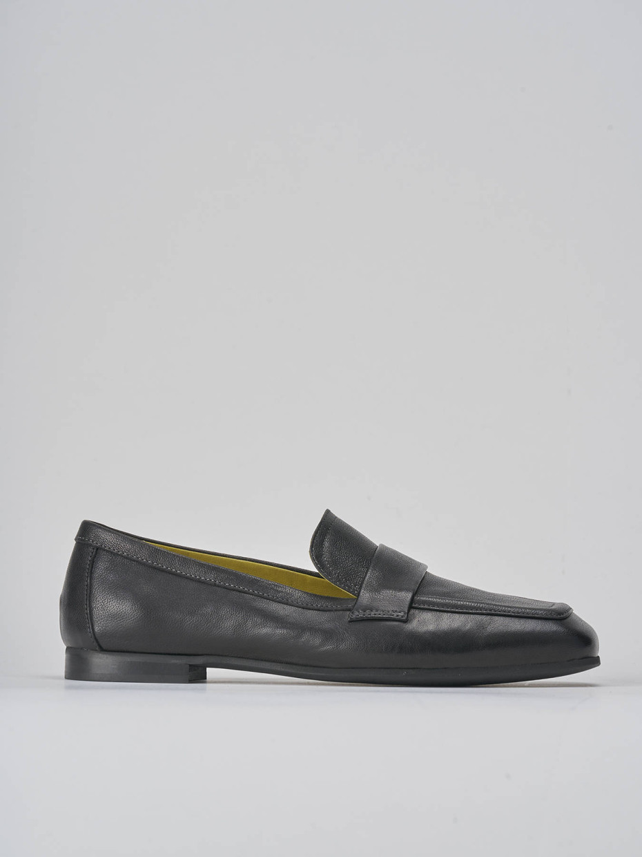 Mocasines tacón 1 cm negro cuero