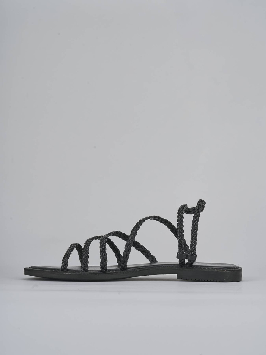 Low heel sandals heel 1 cm black leather