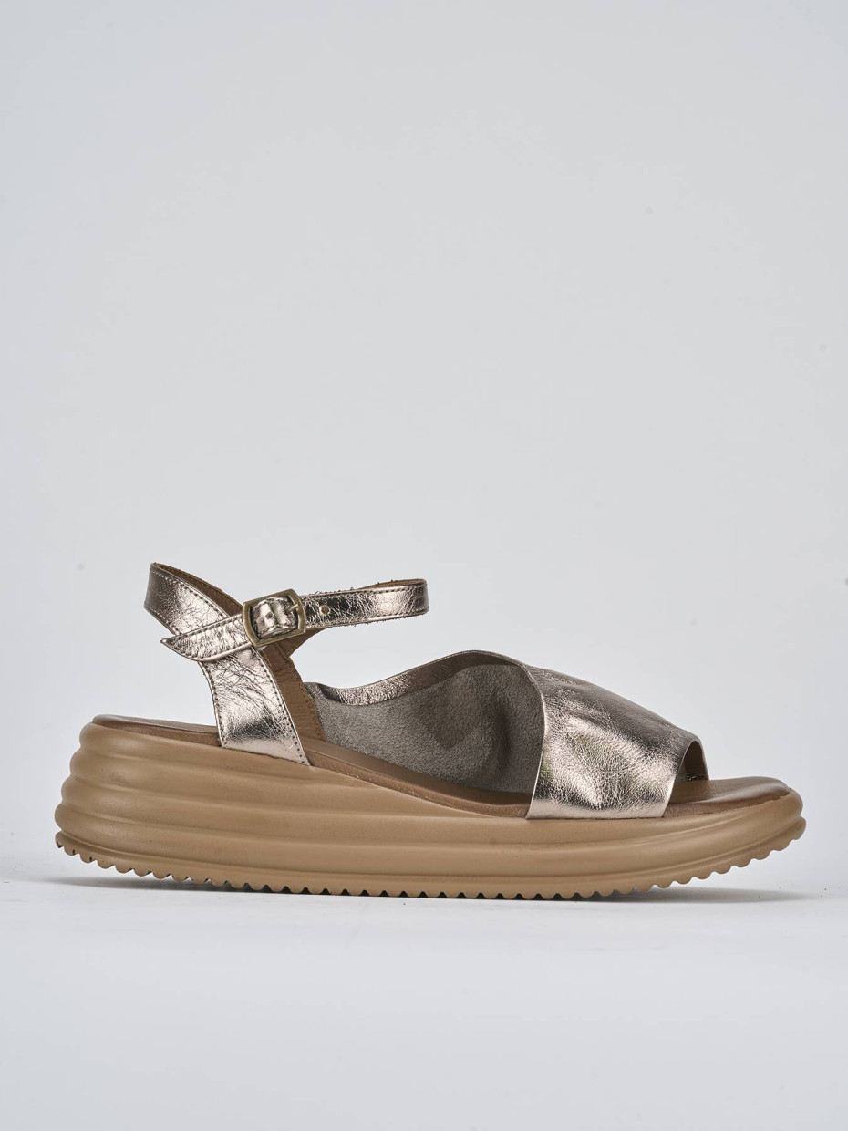 Wedge heels heel 6 cm bronze leather