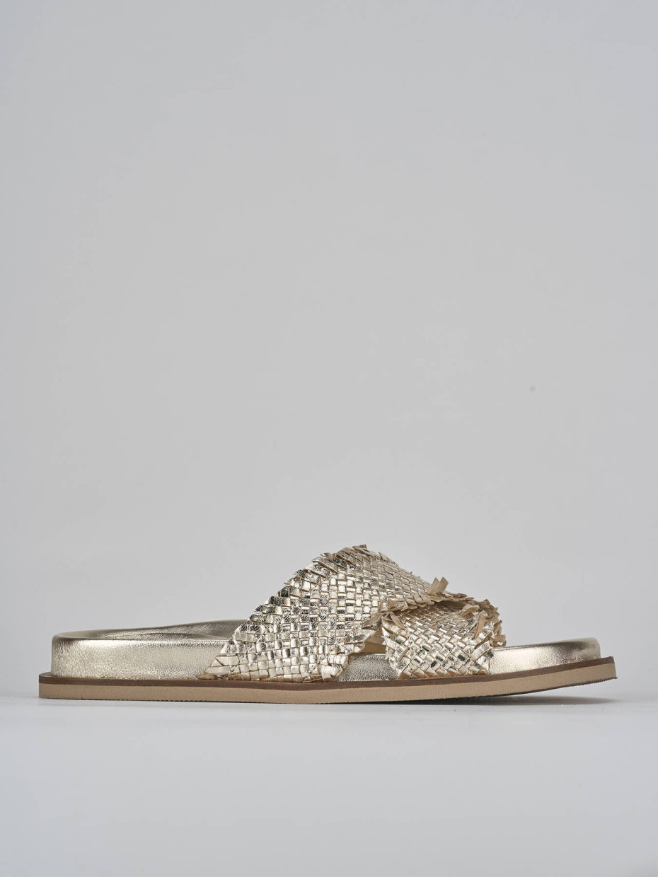 Mules tacón 1 cm oro cuero