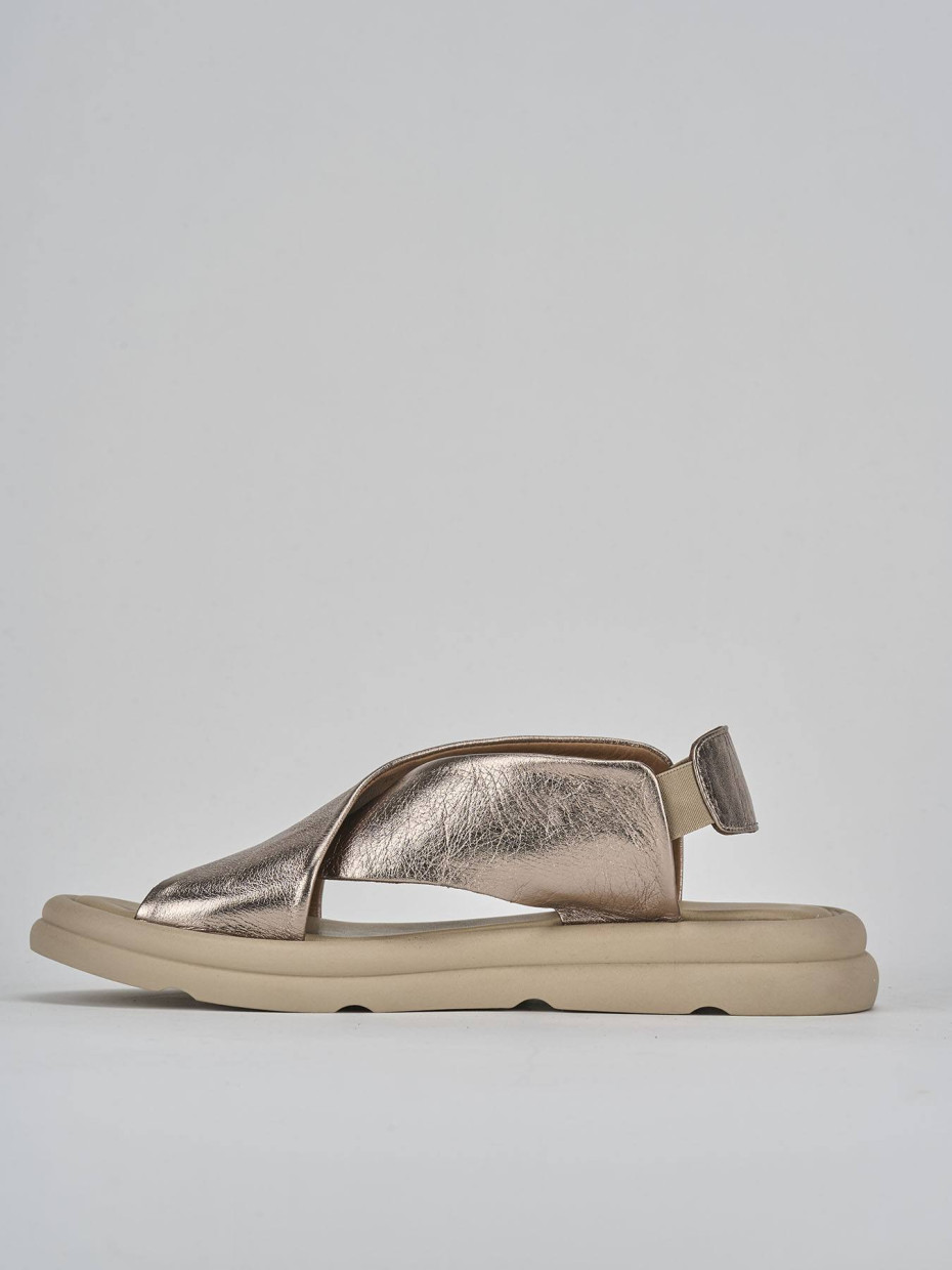 Wedge heels heel 3 cm bronze leather