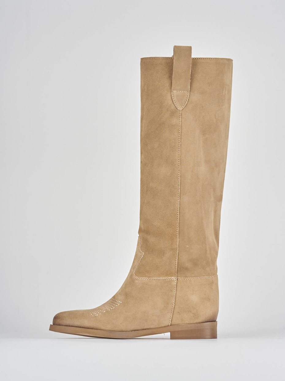 Botas de tacón bajo tacón 1 cm marrón ante