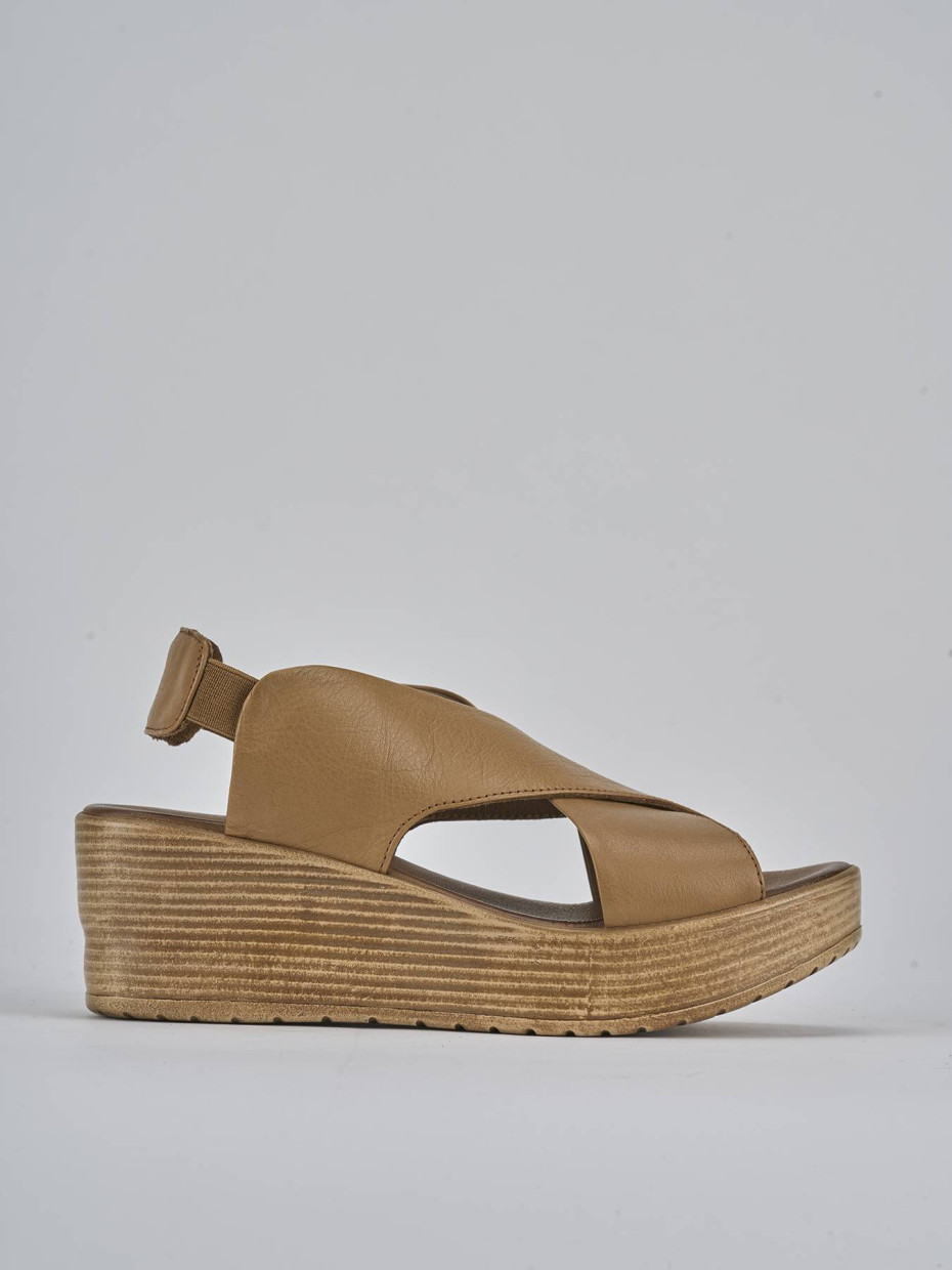 Wedge heels heel 6 cm brown leather