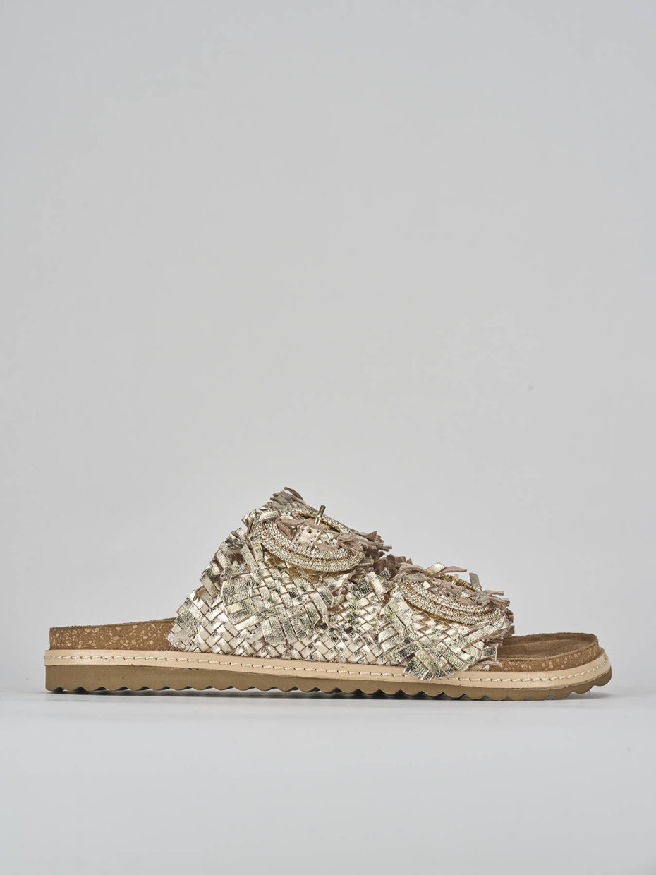 Mules oro cuero