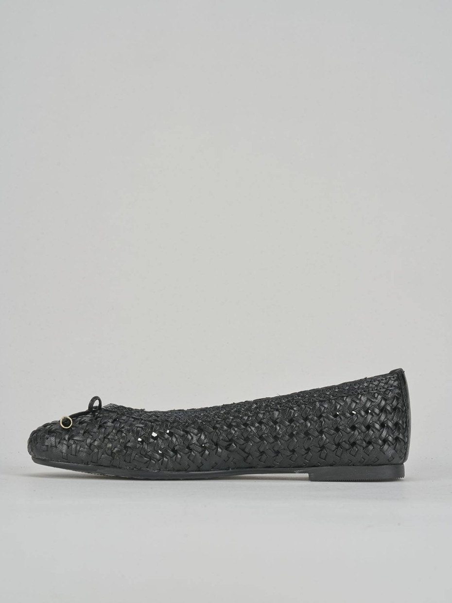 Flat shoes heel 1 cm black leather