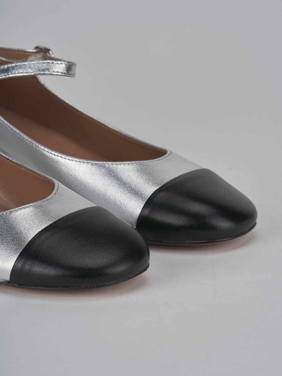 Zapatos de salón tacón 3 cm plata cuero
