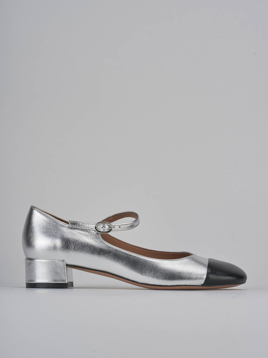 Zapatos de salón tacón 3 cm plata cuero