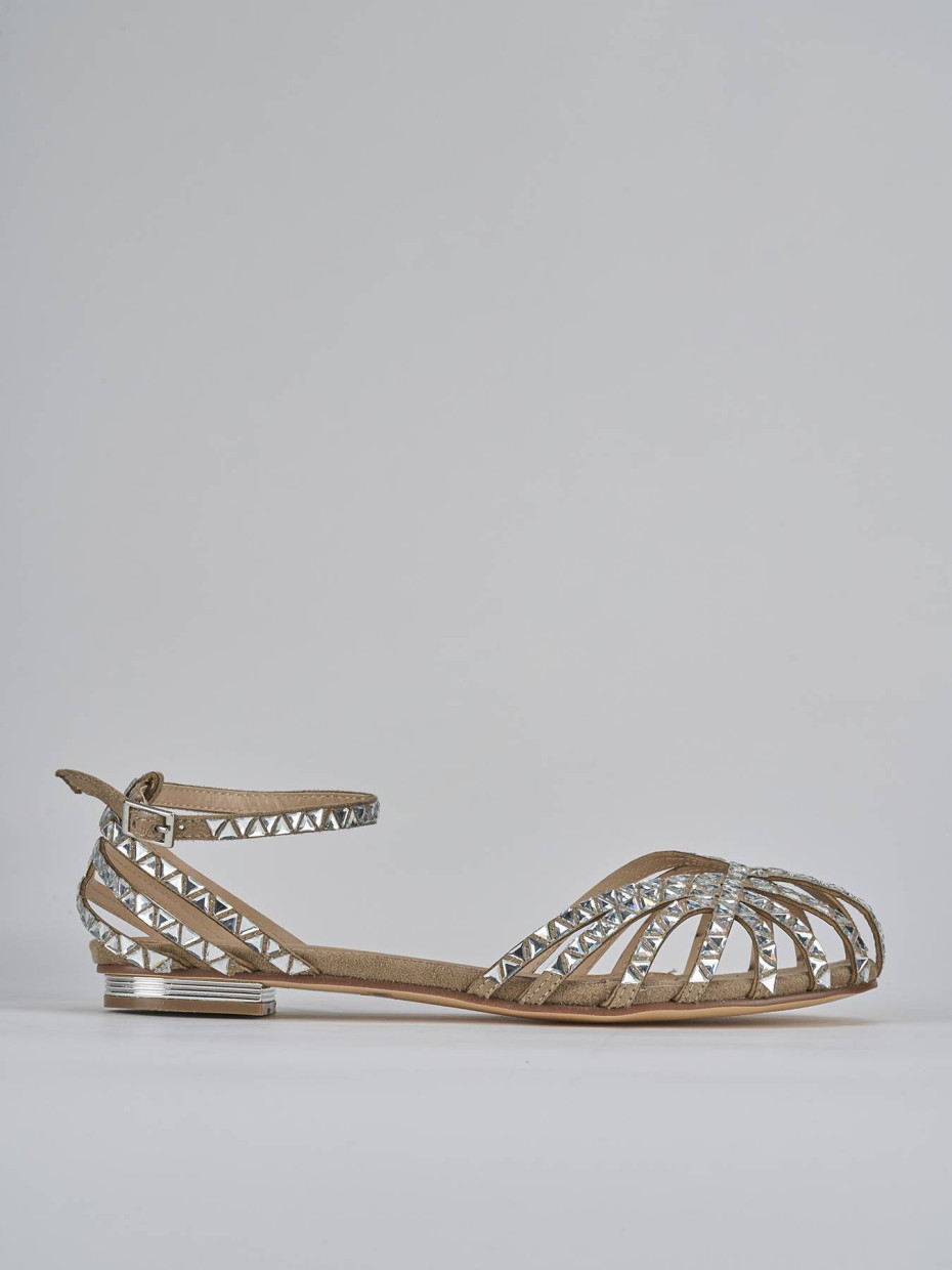 Sandalias de tacón bajo tacón 1 cm beis cuero