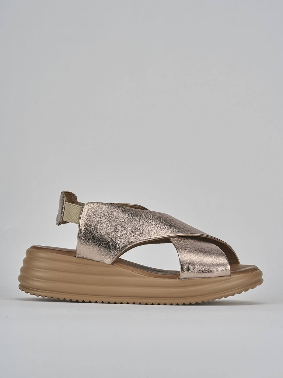 Wedge heels heel 5 cm bronze leather