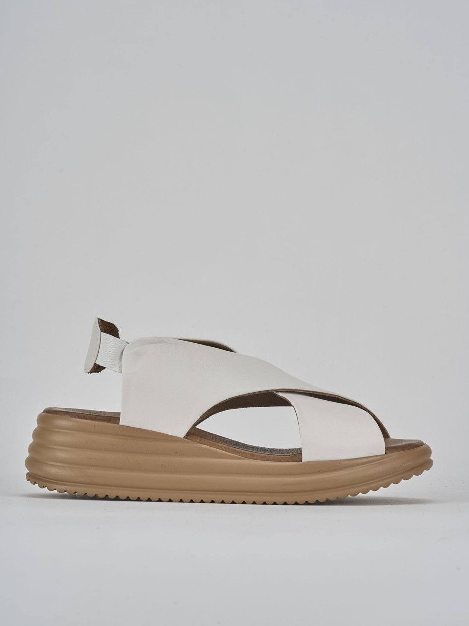 Wedge heels heel 5 cm white leather