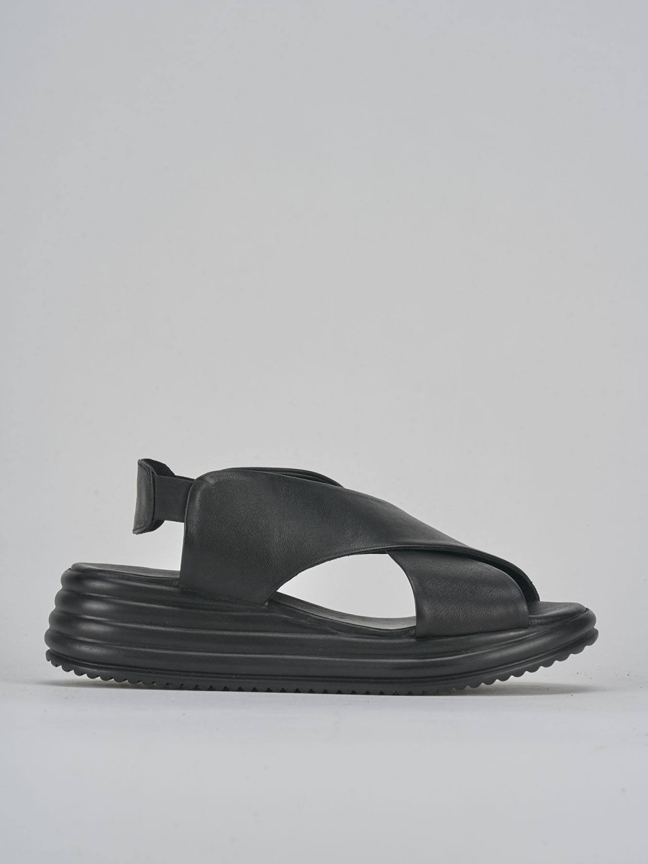 Wedge heels heel 5 cm black leather